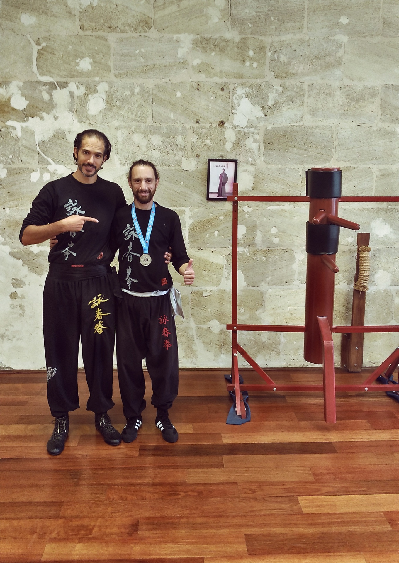 Damian et Josse Delaune après l'obtention d'une médaille d'argent en compétition